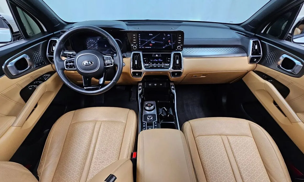 Kia Sorento — фото 10