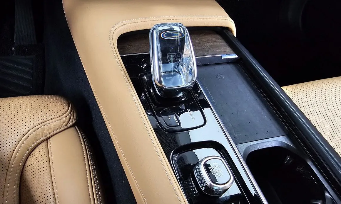 Volvo S90 — фото 10