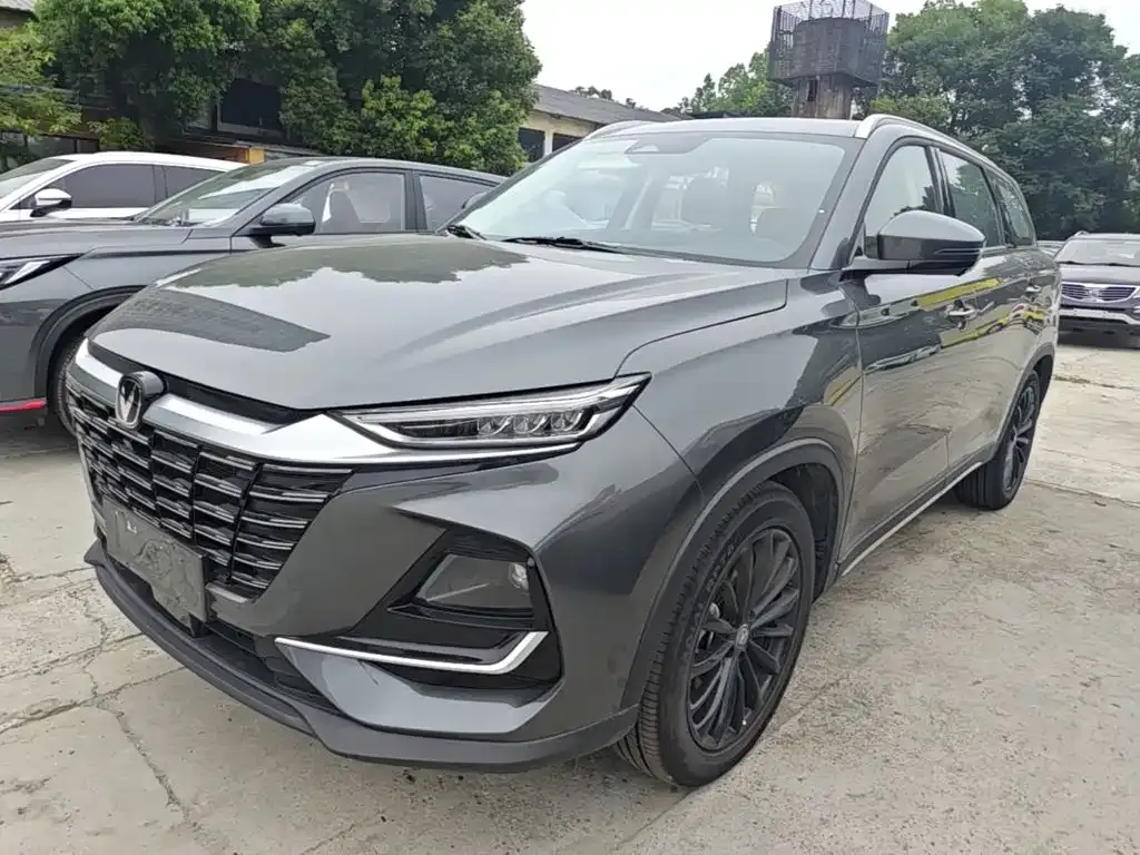 Changan CS75 — фото 1