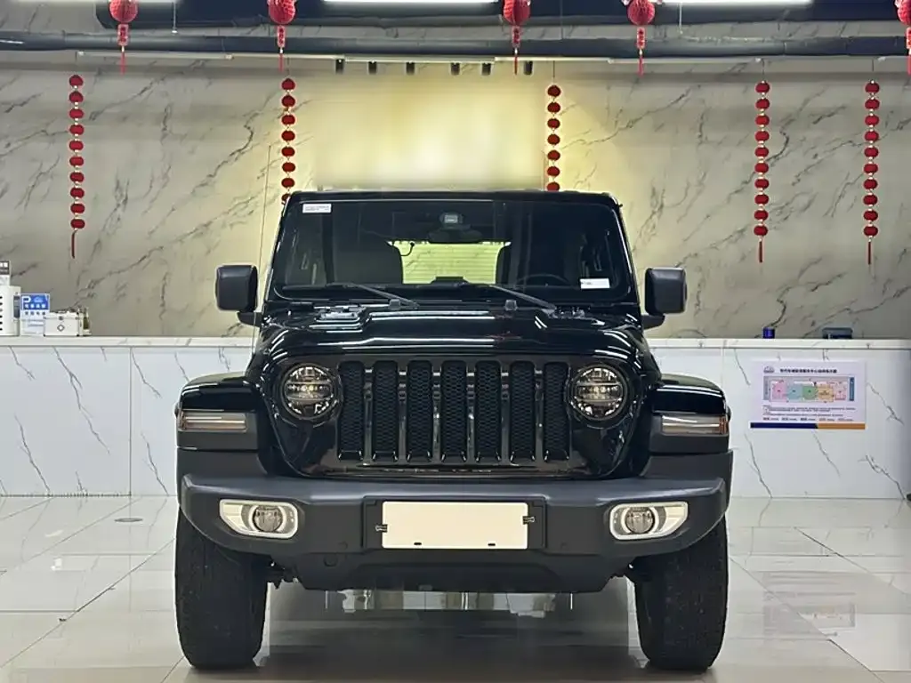 Jeep Wrangler — фото 2