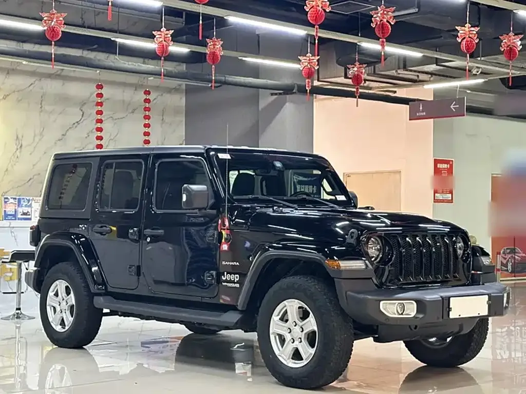 Jeep Wrangler — фото 7