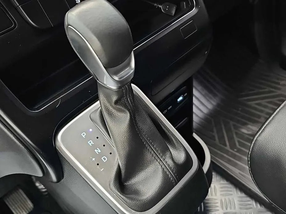 Hyundai Staria — фото 8