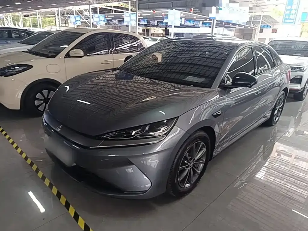 BYD Qin L — фото 1