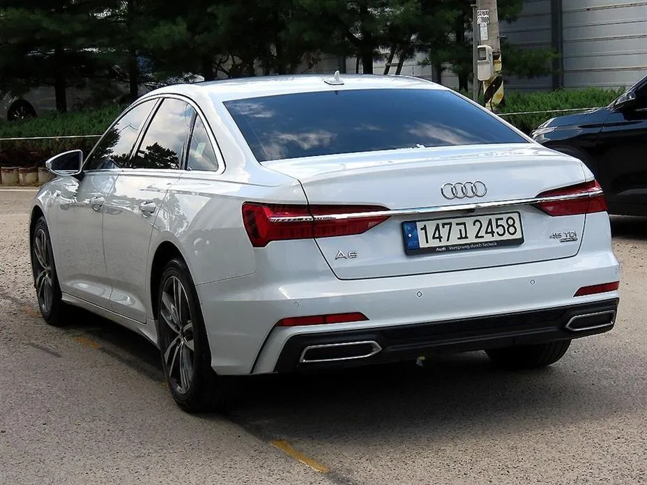 Audi A6 — фото 5