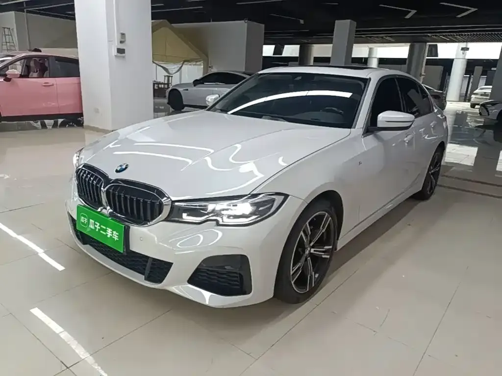 BMW 3 Series — фото 1