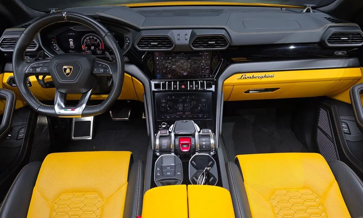 Lamborghini Urus — фото 9