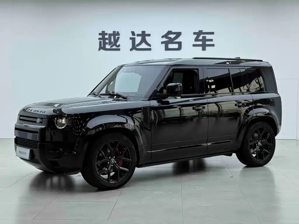 Land Rover Defender — фото 1