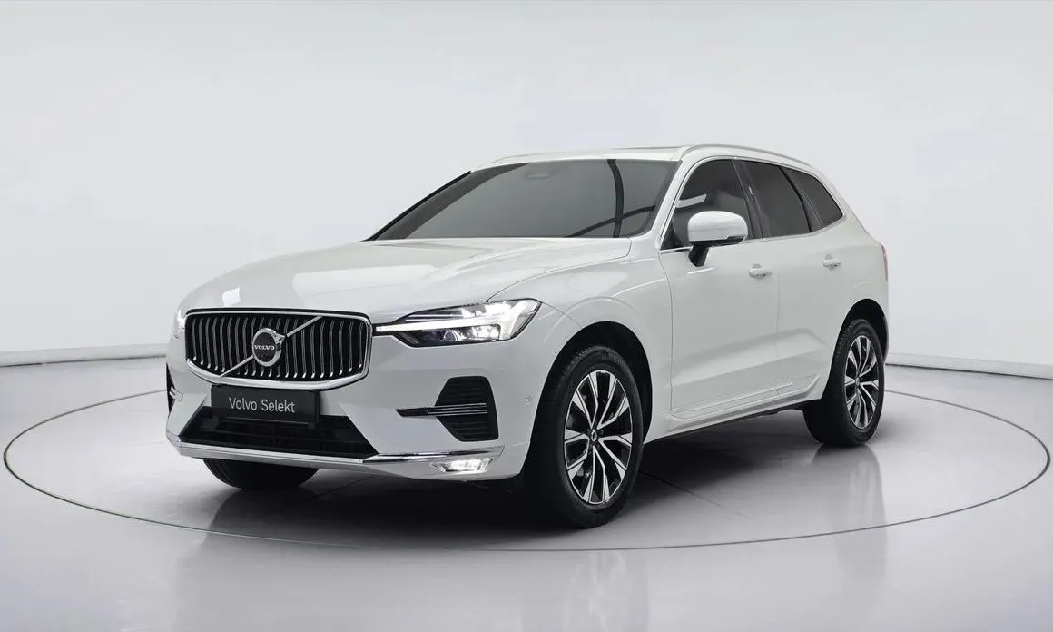 Volvo XC60 — фото 1