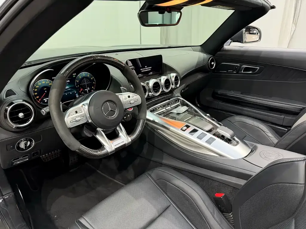 Mercedes-Benz AMG GT — фото 8