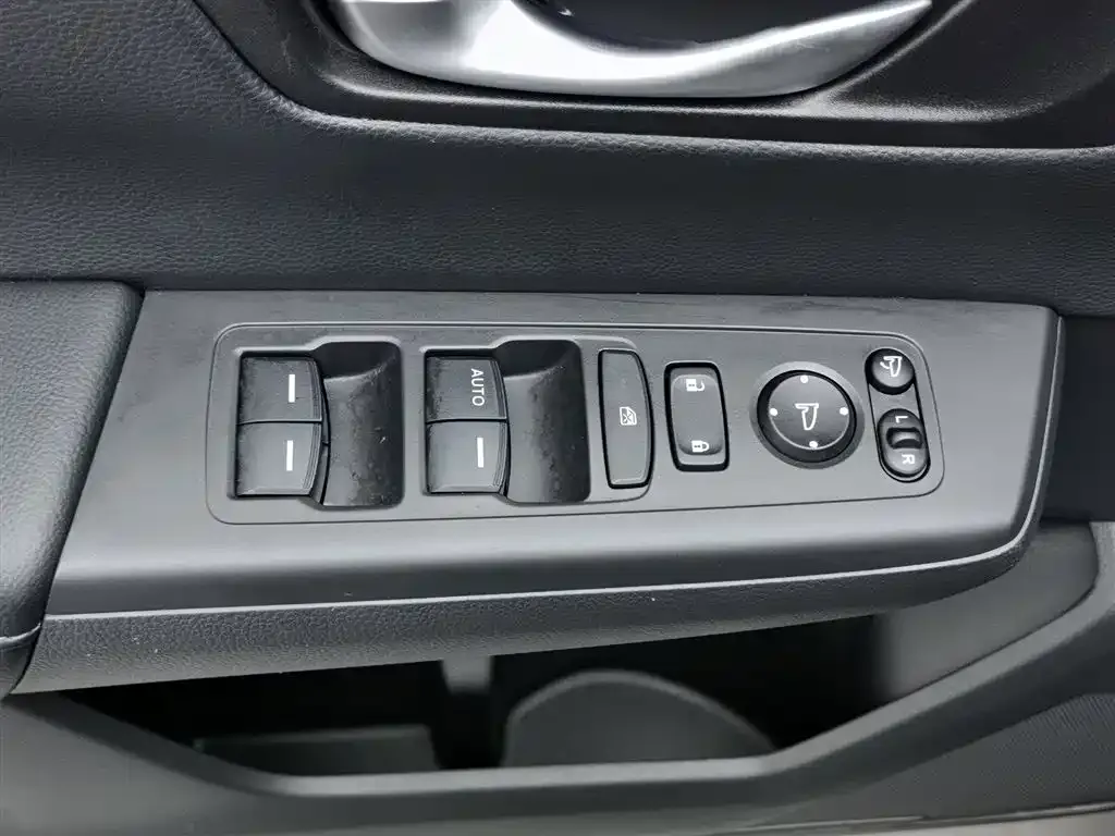 Honda Breeze — фото 10