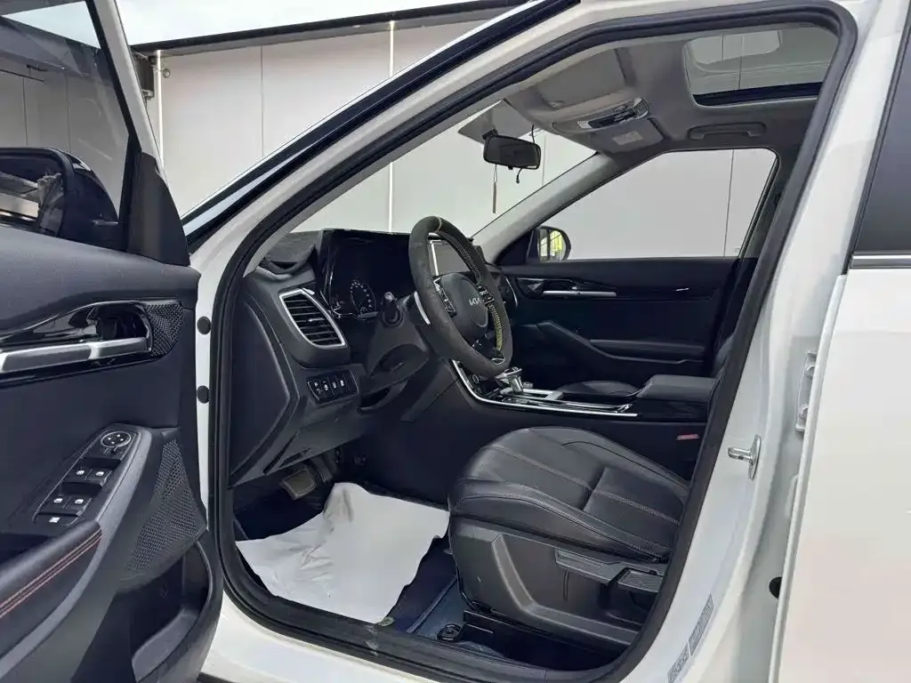 Kia KX3 — фото 8
