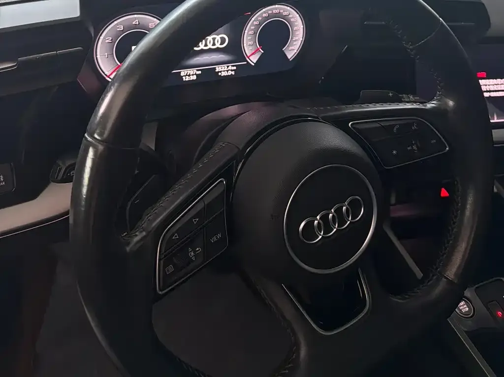 Audi A3 — фото 2