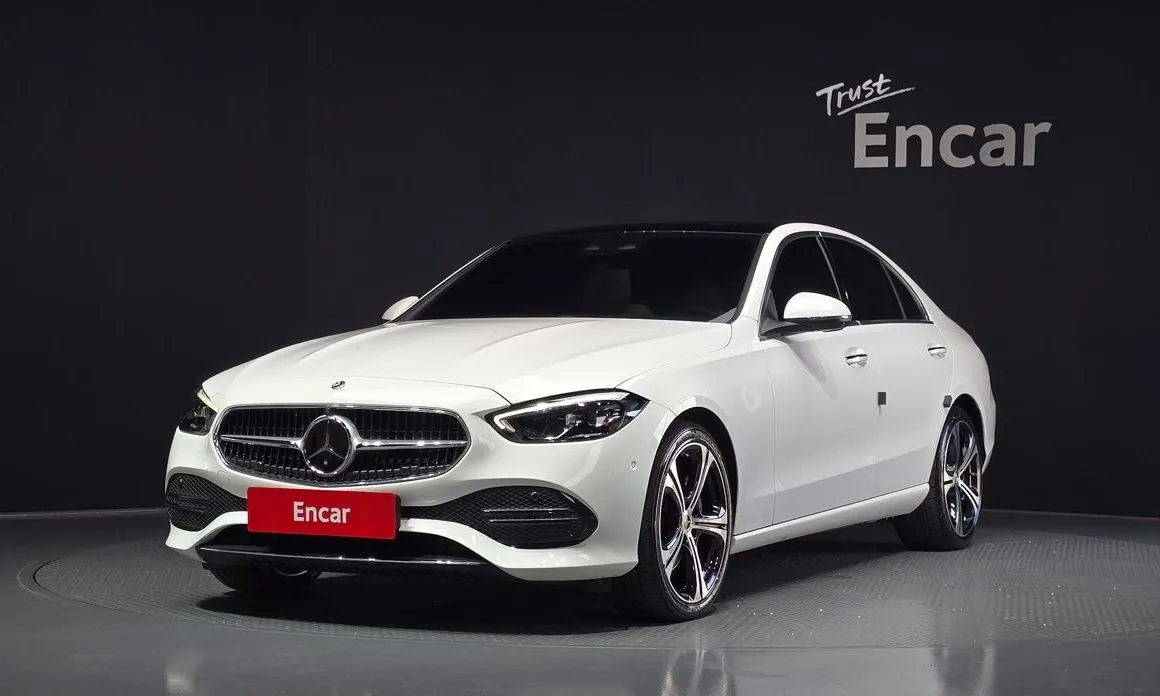 Mercedes-Benz C-Class — фото 1