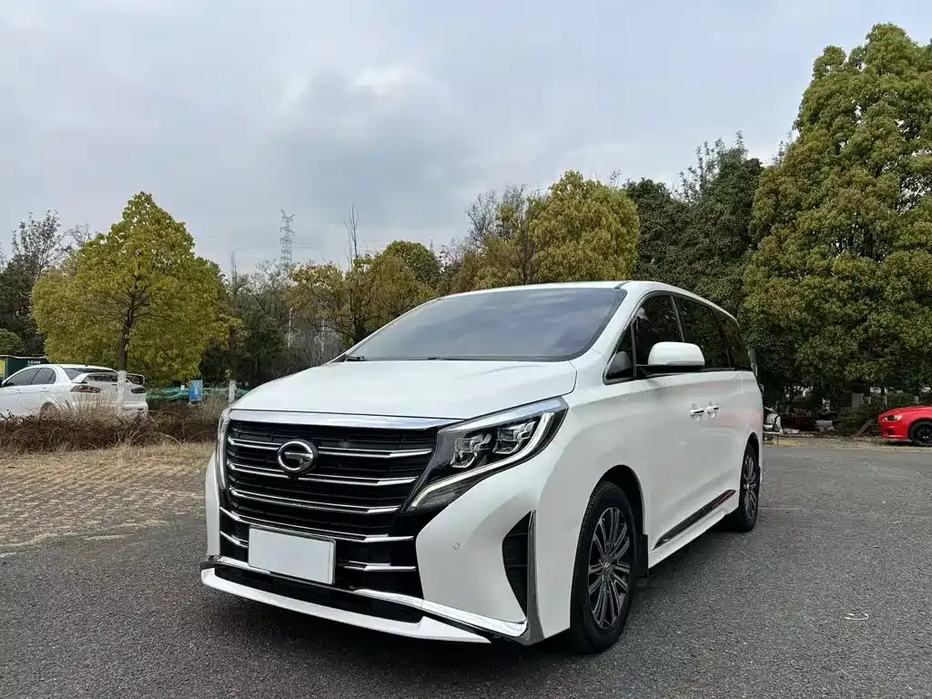 GAC Motor Trumpchi M8 — фото 1