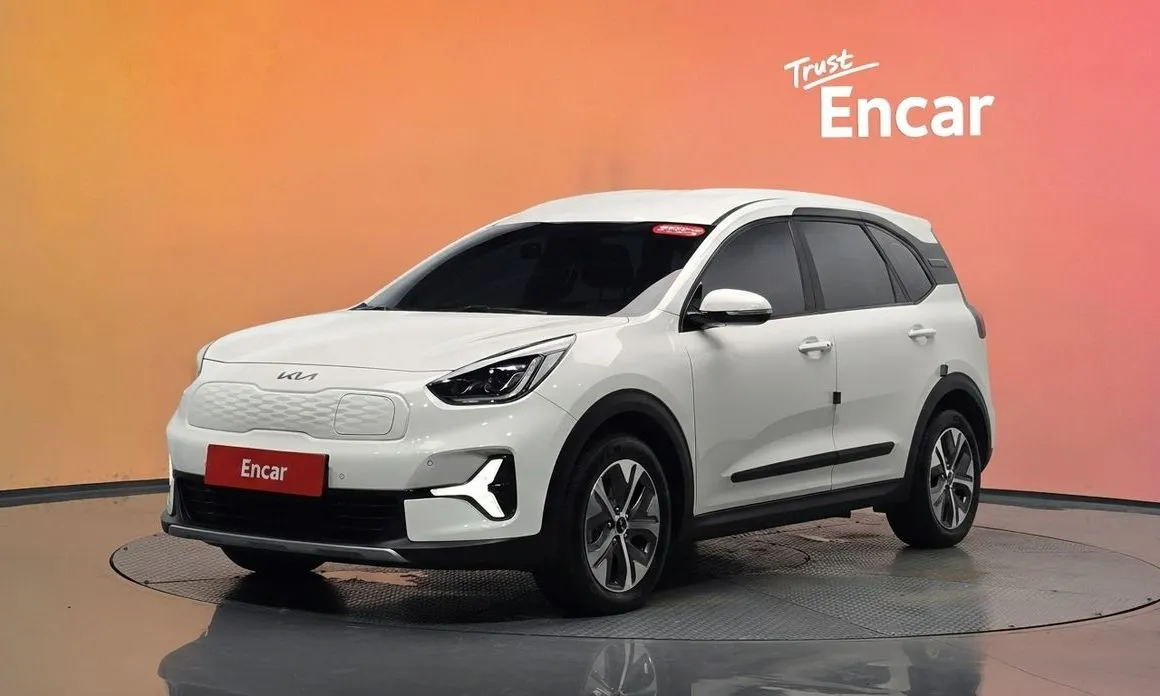 Kia Niro — фото 1