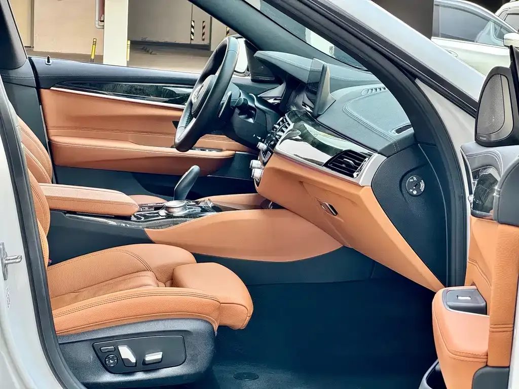 BMW 6 Series GT — фото 4
