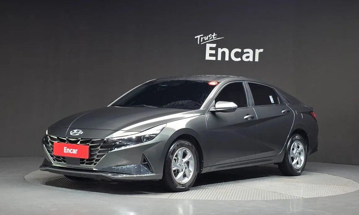 Hyundai AVANTE — фото 1