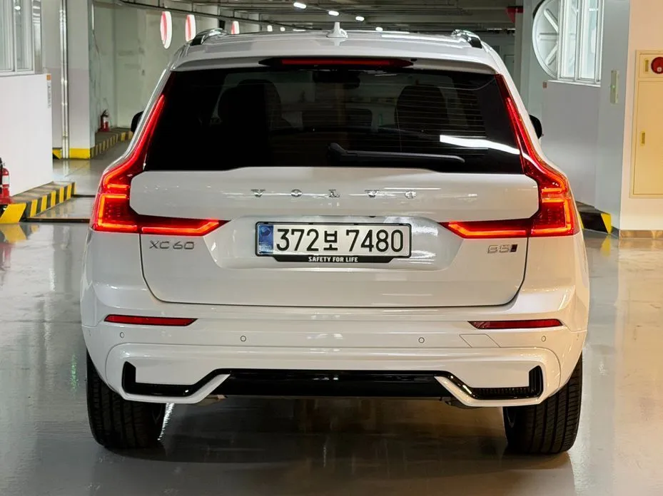 Volvo XC60 — фото 3