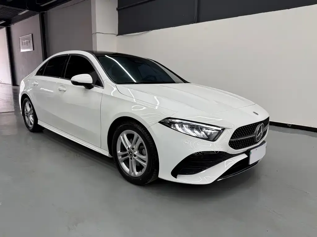 Mercedes-Benz A-Class — фото 4