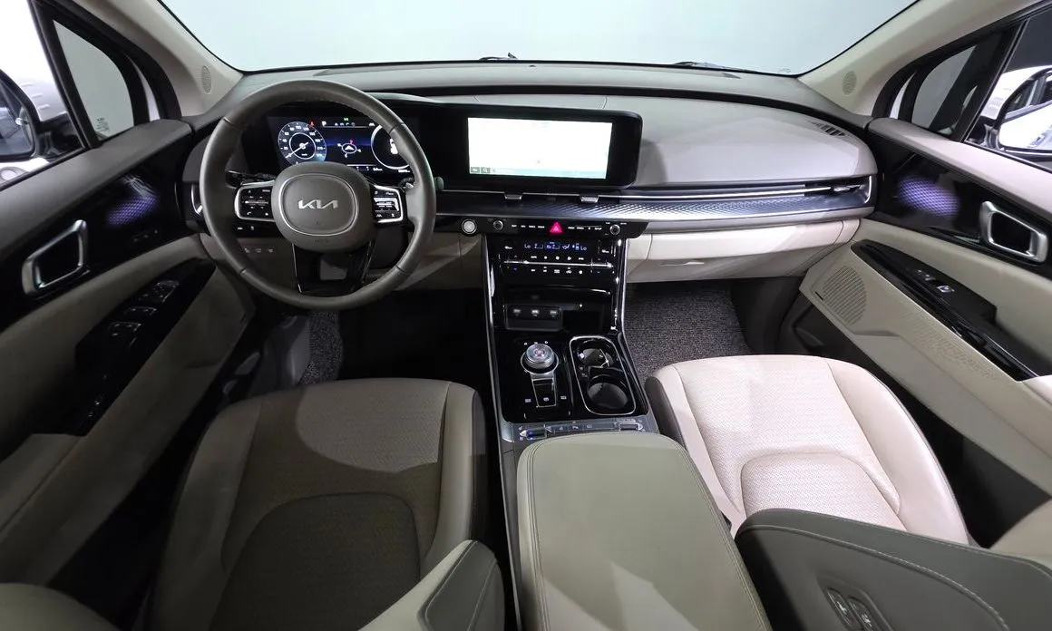 Kia Carnival — фото 9