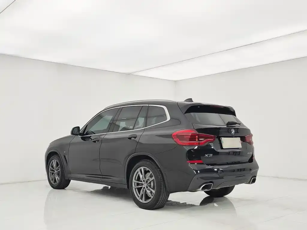 BMW X3 — фото 7