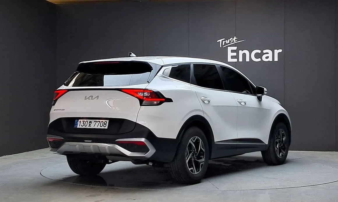 Kia Sportage — фото 8