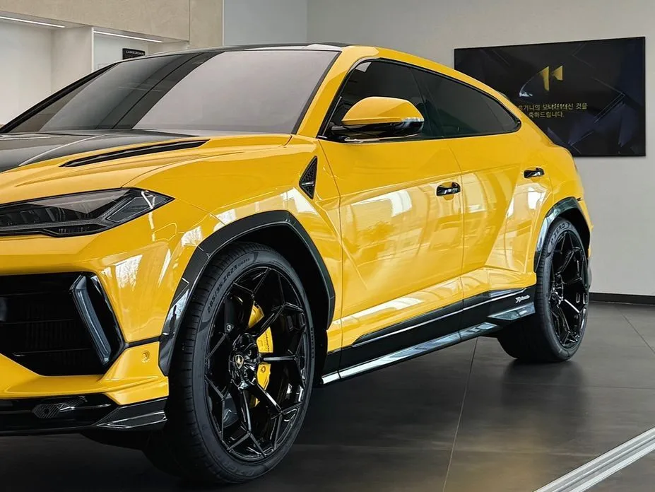 Lamborghini Urus — фото 9