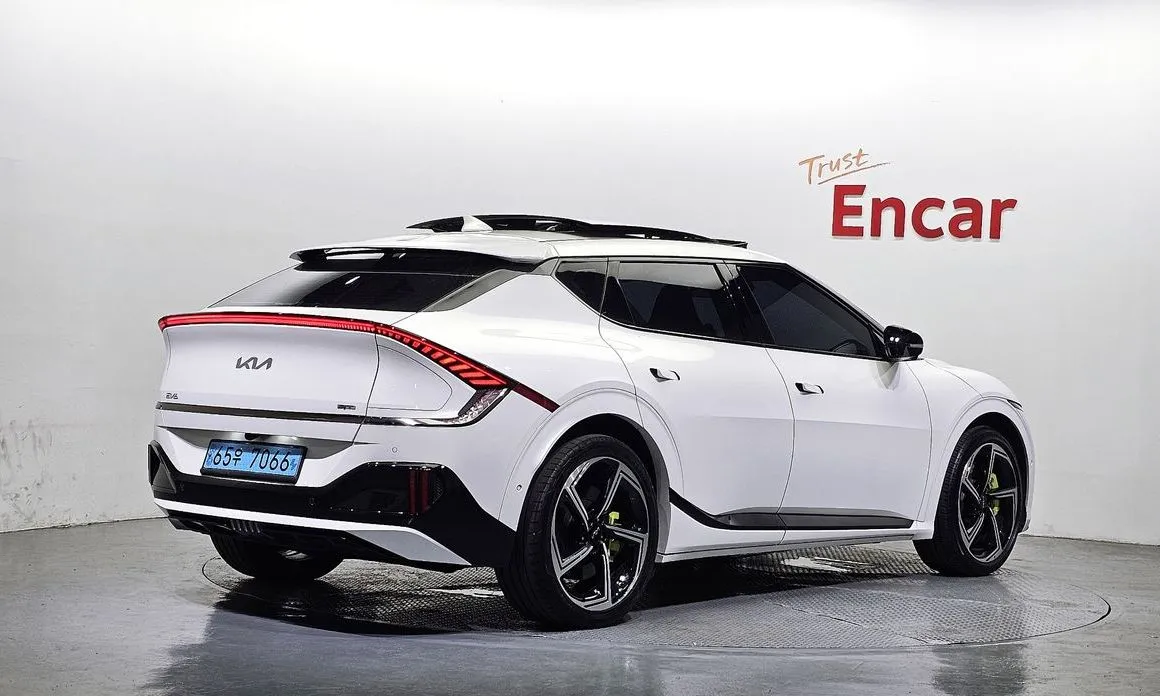 Kia EV6 — фото 4