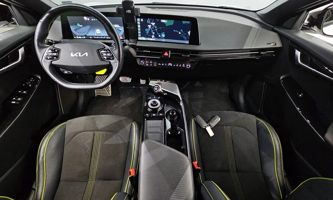Kia EV6 — фото 5