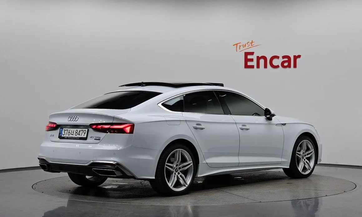 Audi A5 — фото 7