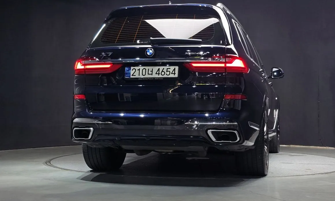 BMW X7 — фото 5