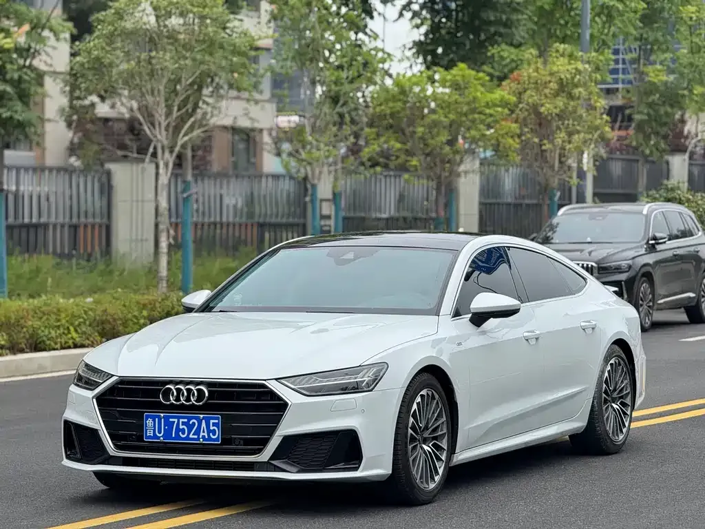 Audi A7 — фото 9