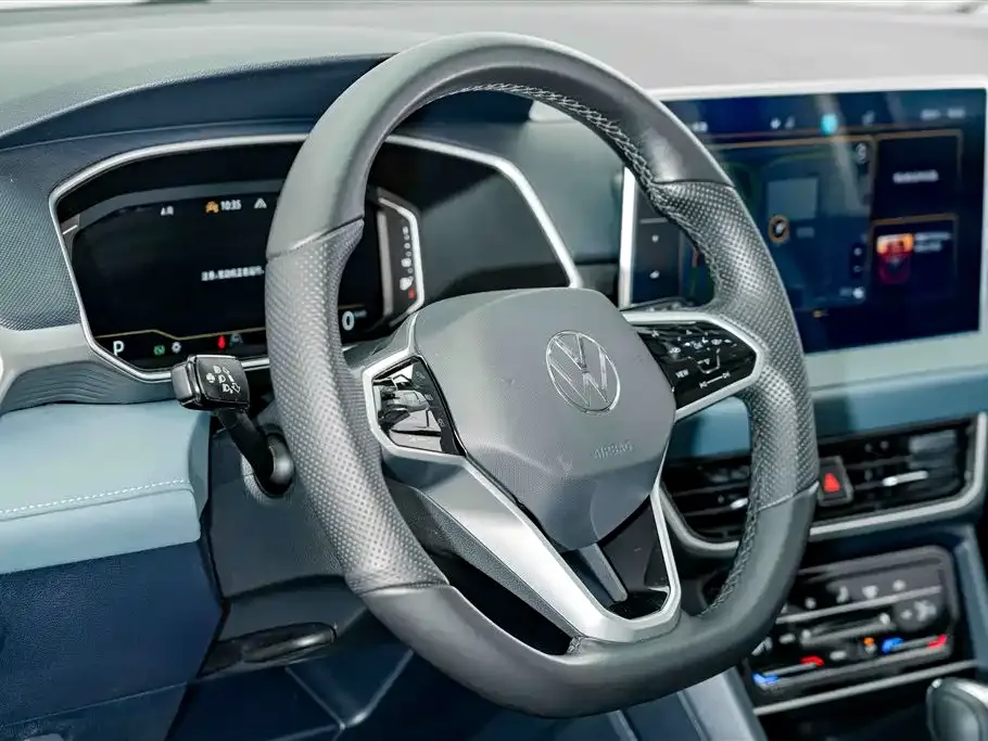 Volkswagen Tharu — фото 7