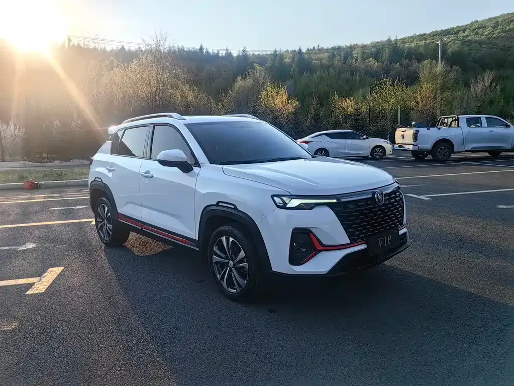 Changan CS35PLUS — фото 10