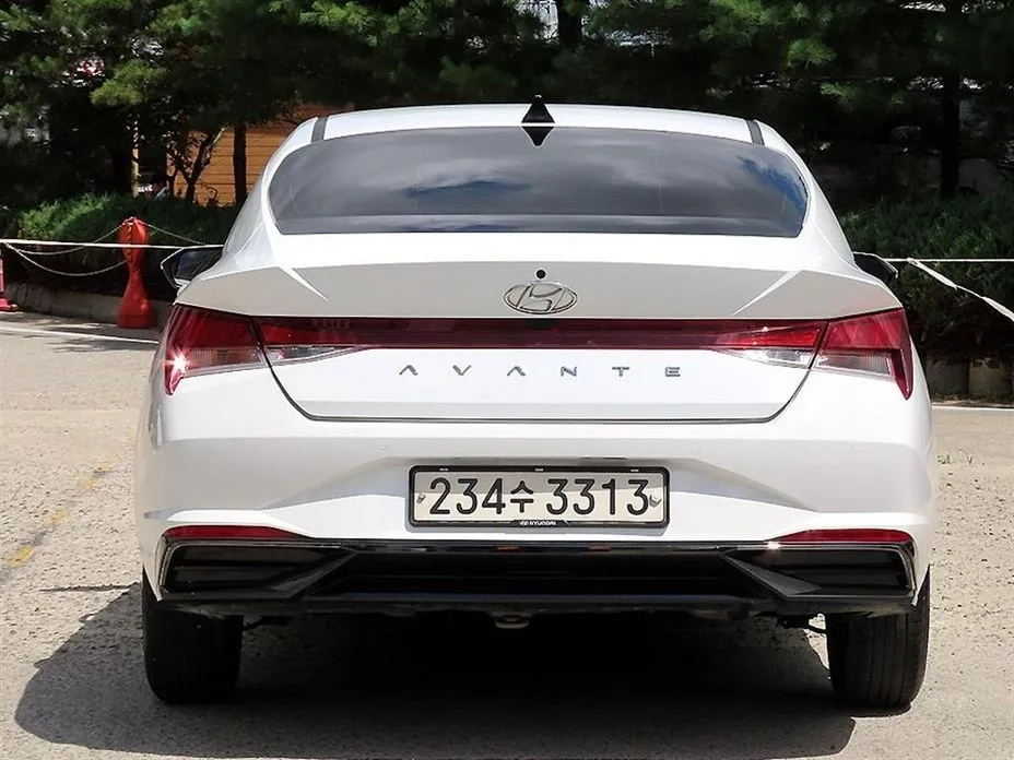 Hyundai AVANTE — фото 6