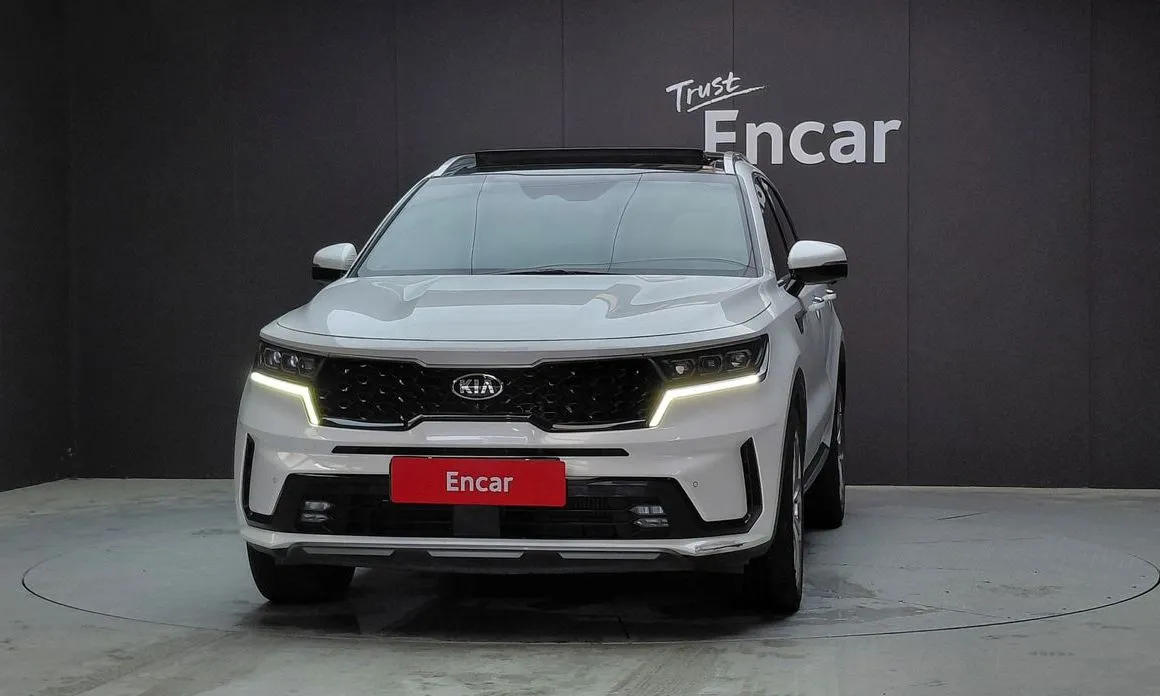 Kia Sorento — фото 4
