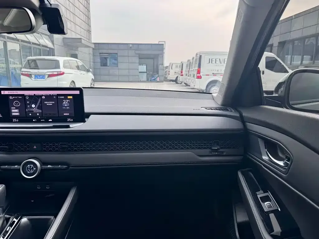 Honda Accord — фото 6