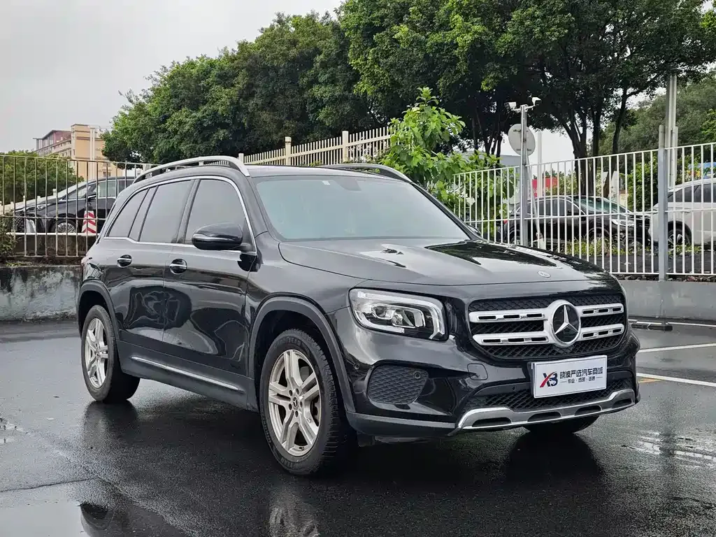 Mercedes-Benz GLB — фото 5