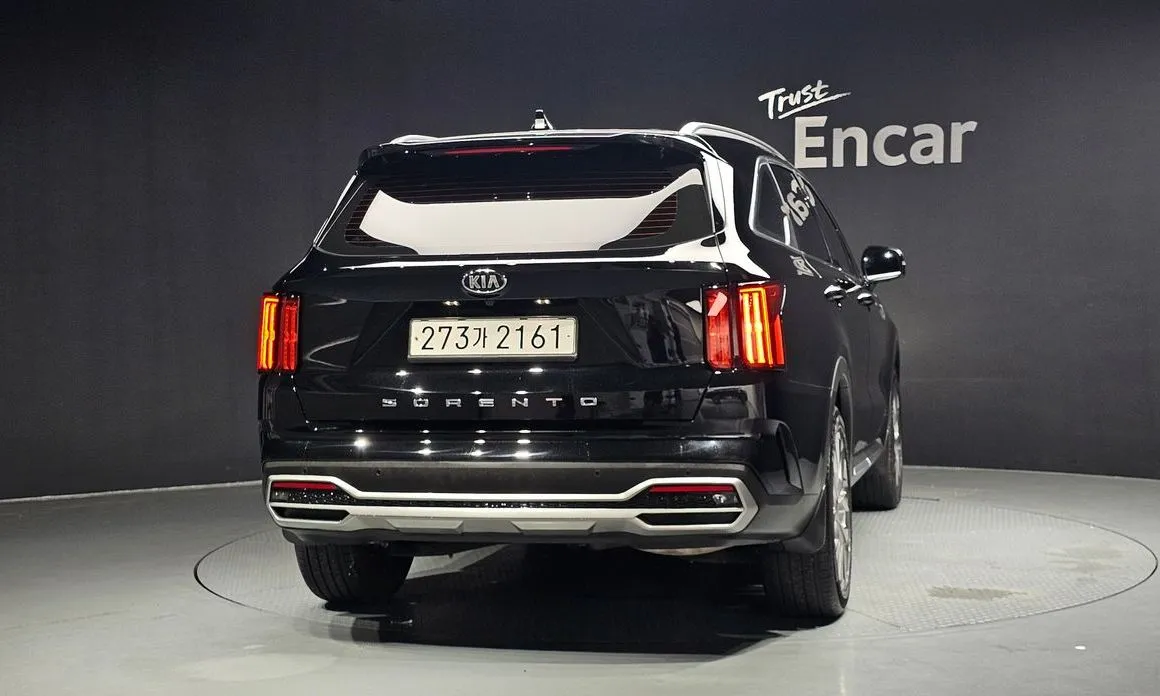 Kia Sorento — фото 3