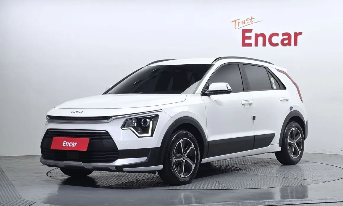 Kia Niro — фото 1