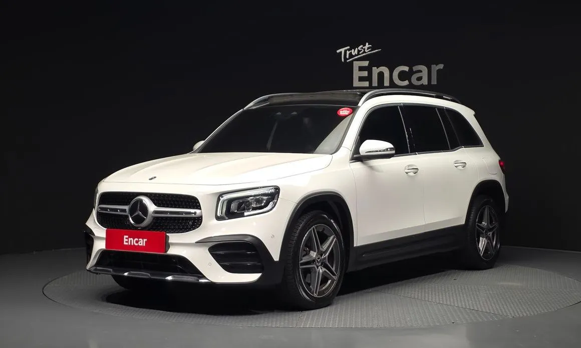 Mercedes-Benz GLB-Class — фото 1