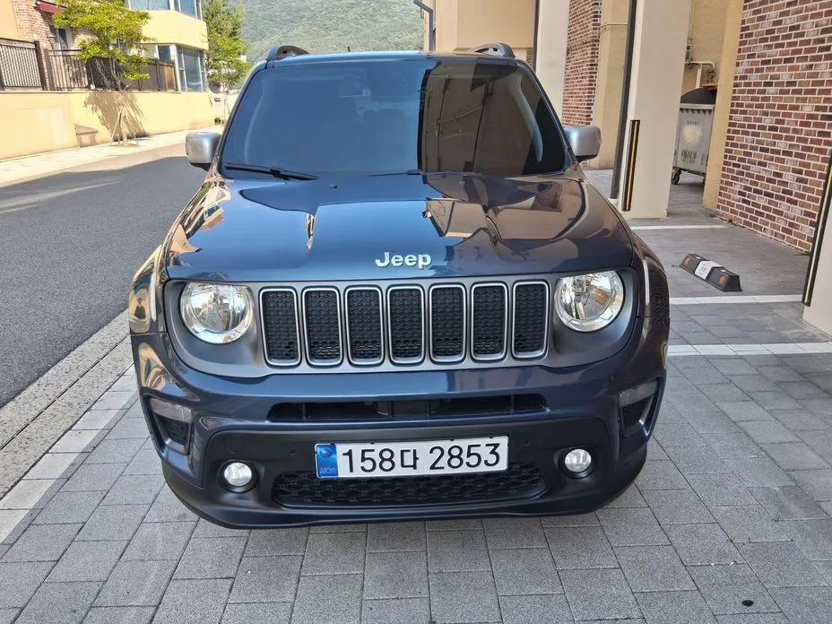 Jeep Renegade — фото 10