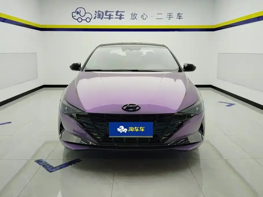 Hyundai Elantra — фото 2