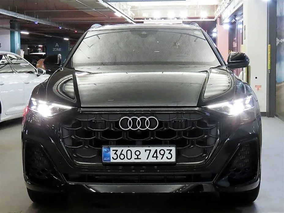 Audi Q8 — фото 9