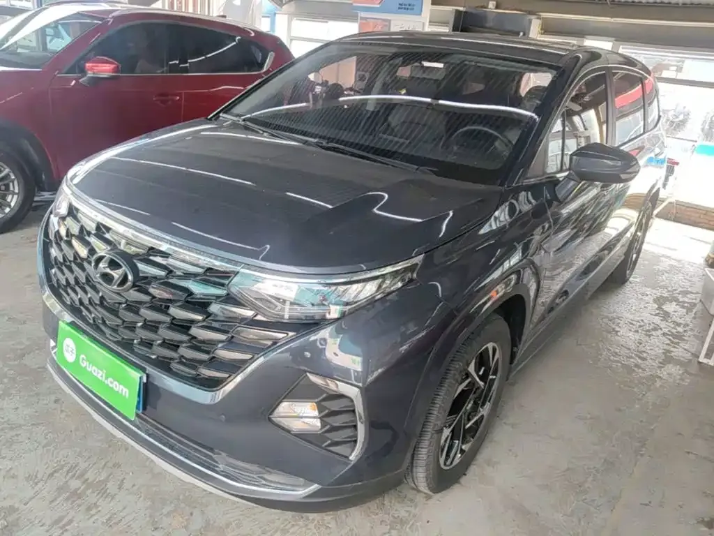 Hyundai Custo — фото 1