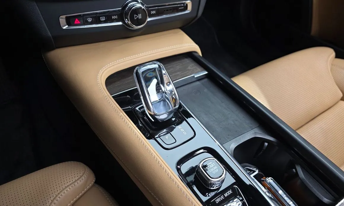Volvo S90 — фото 10