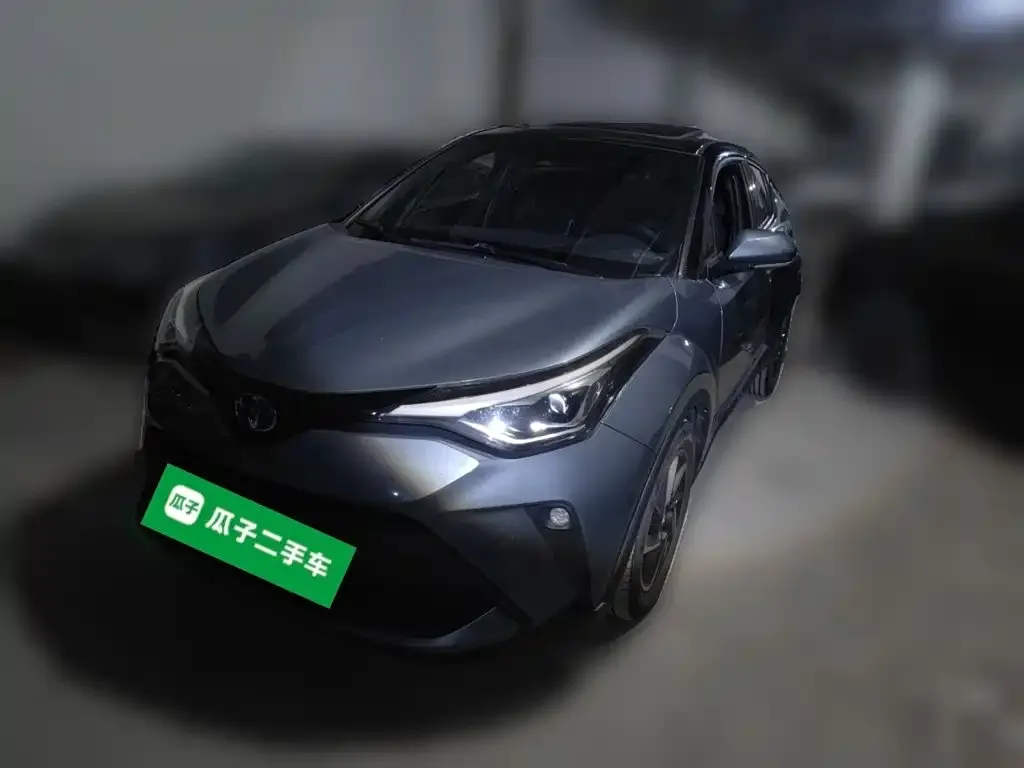 Toyota C-HR — фото 4