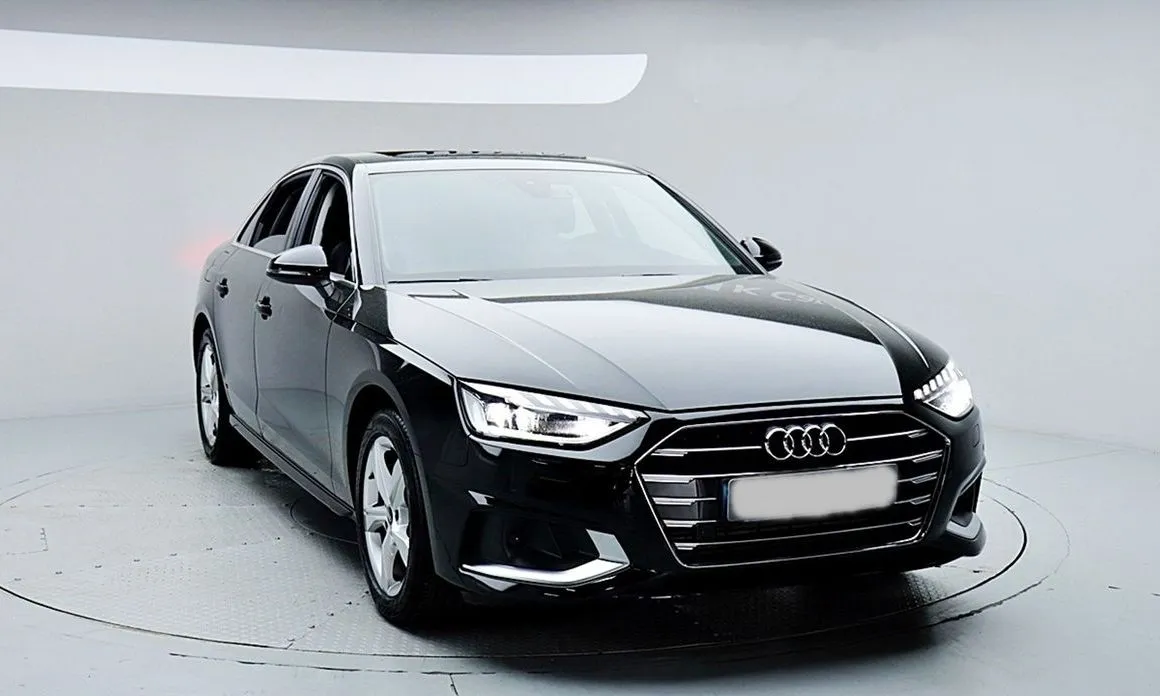 Audi A4 — фото 5
