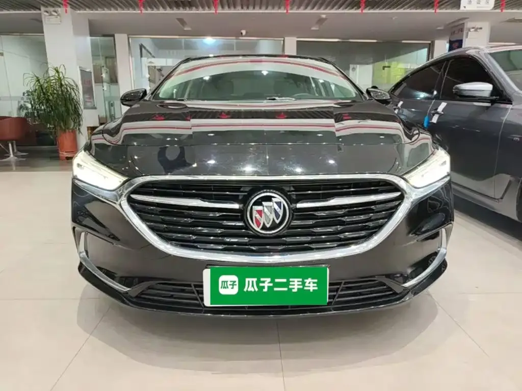 Buick LaCrosse — фото 7