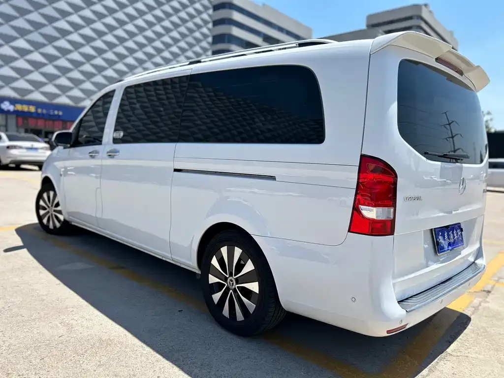 Mercedes-Benz Vito — фото 9
